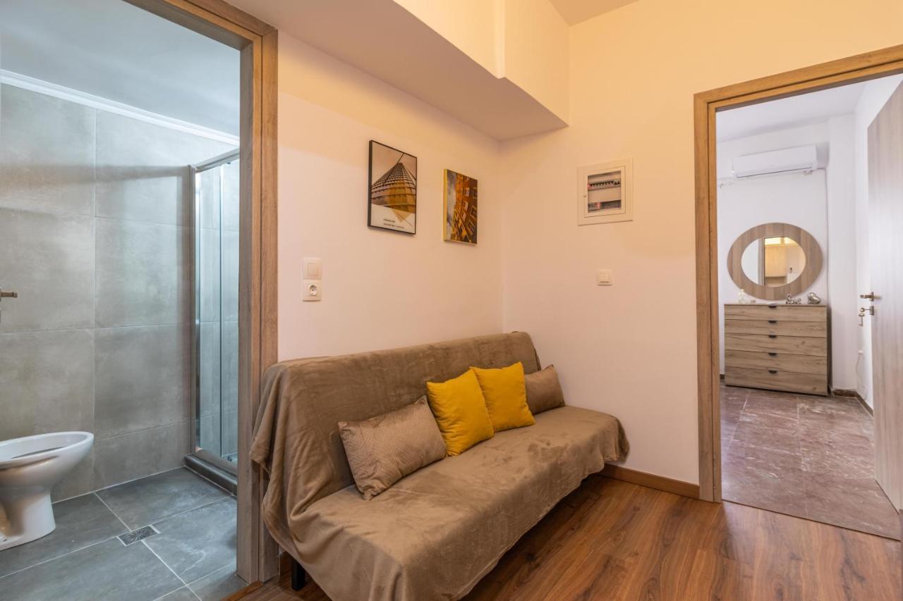 Korinthos Downtown Apartment Exterior foto